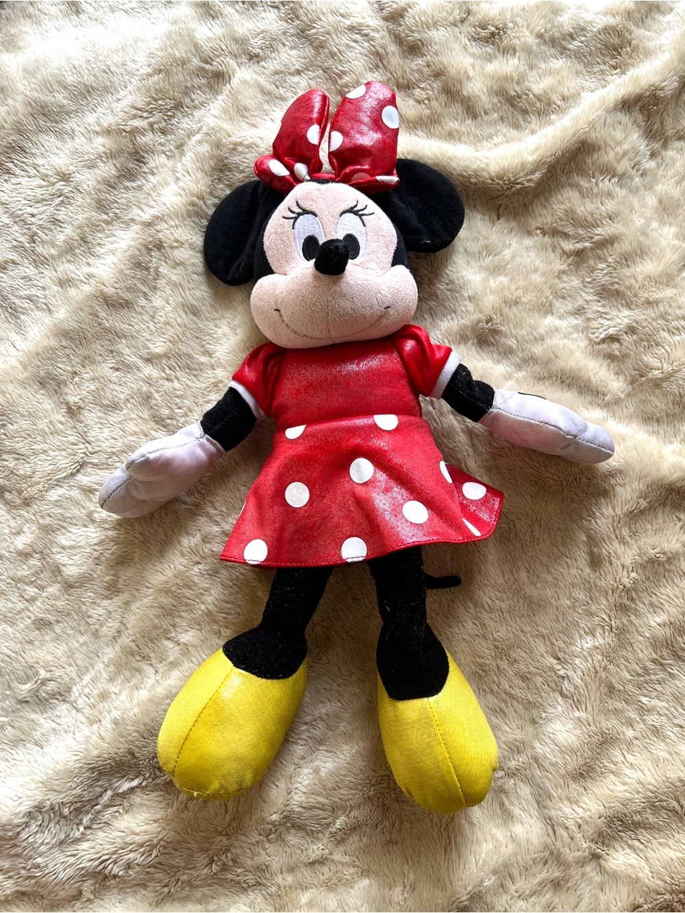 DISNEY Kids Minnie Mouse Plushie